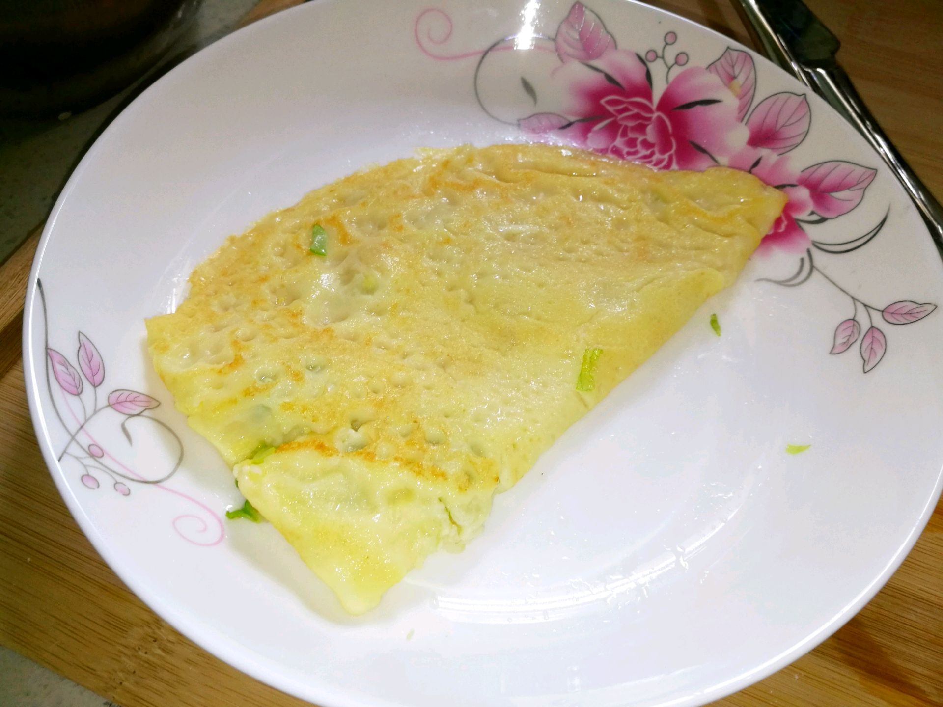 雞蛋餅的制作方法與技巧，雞蛋餅的制作秘訣及技巧分享