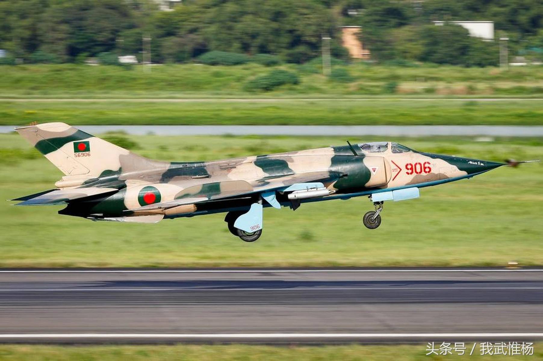強5攻擊機在巴基斯坦的角色與影響，強5攻擊機在巴基斯坦的角色與影響力探究