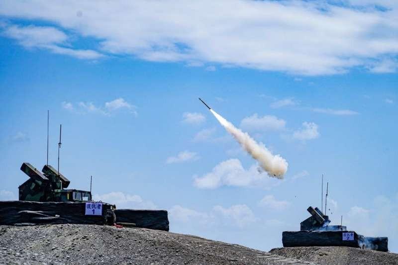 殲-12轟炸機(jī)，中國空軍的重要力量，殲-12轟炸機(jī)，中國空軍核心戰(zhàn)力