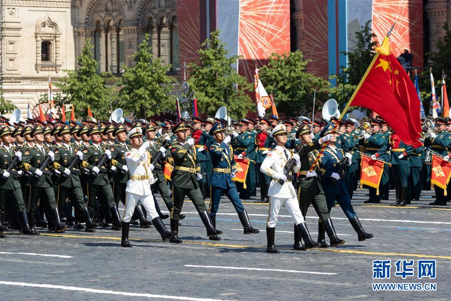 解放軍儀仗隊(duì)參加俄羅斯閱兵，展現(xiàn)中俄軍事友誼的盛大儀式，解放軍儀仗隊(duì)參加俄羅斯閱兵，彰顯中俄軍事友誼盛況的壯麗儀式