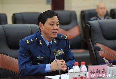 揭秘空降兵第十五軍現(xiàn)任軍長身份，一位英勇善戰(zhàn)，富有領(lǐng)導(dǎo)力的杰出將領(lǐng)，揭秘空降兵第十五軍現(xiàn)任軍長，英勇善戰(zhàn)、領(lǐng)導(dǎo)力出眾的杰出將領(lǐng)身份
