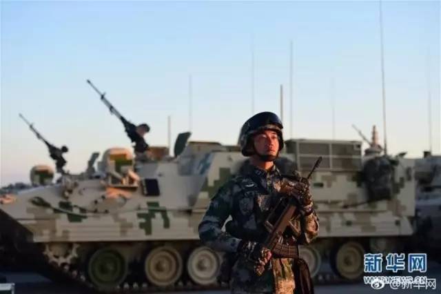 閱兵方陣完整視頻，展現(xiàn)國家力量與榮耀，閱兵方陣視頻展現(xiàn)國家力量與榮耀風(fēng)采