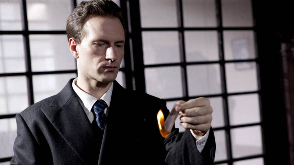 間諜之王，揭秘傳奇人物背后的故事，間諜之王傳奇背后的故事揭秘