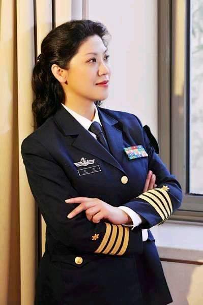 軍事評論專家蘇曉暉的簡歷，軍事評論專家蘇曉暉的生平簡介