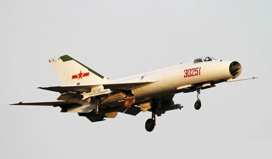 殲八飛機(jī)的研制，中國(guó)航空工業(yè)的里程碑，中國(guó)航空工業(yè)的里程碑，殲八飛機(jī)的研制歷程
