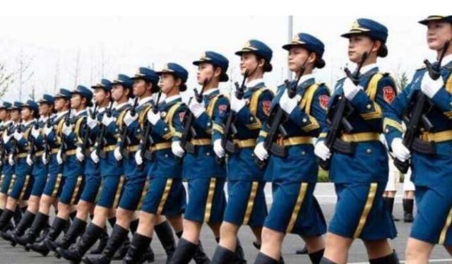 三軍儀仗隊(duì)圖片高清動(dòng)漫，展現(xiàn)榮耀與力量的視覺(jué)盛宴，三軍儀仗隊(duì)高清動(dòng)漫圖片，榮耀與力量的視覺(jué)展現(xiàn)