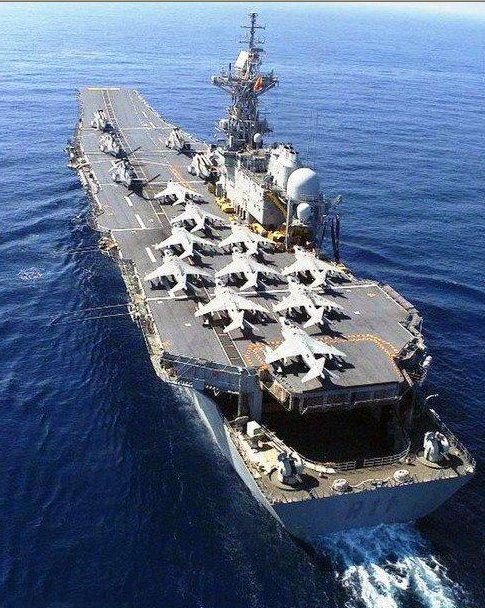 航空母艦圖案，探索其歷史、設(shè)計與象征意義，航空母艦圖案，歷史、設(shè)計與象征意義的深度探索