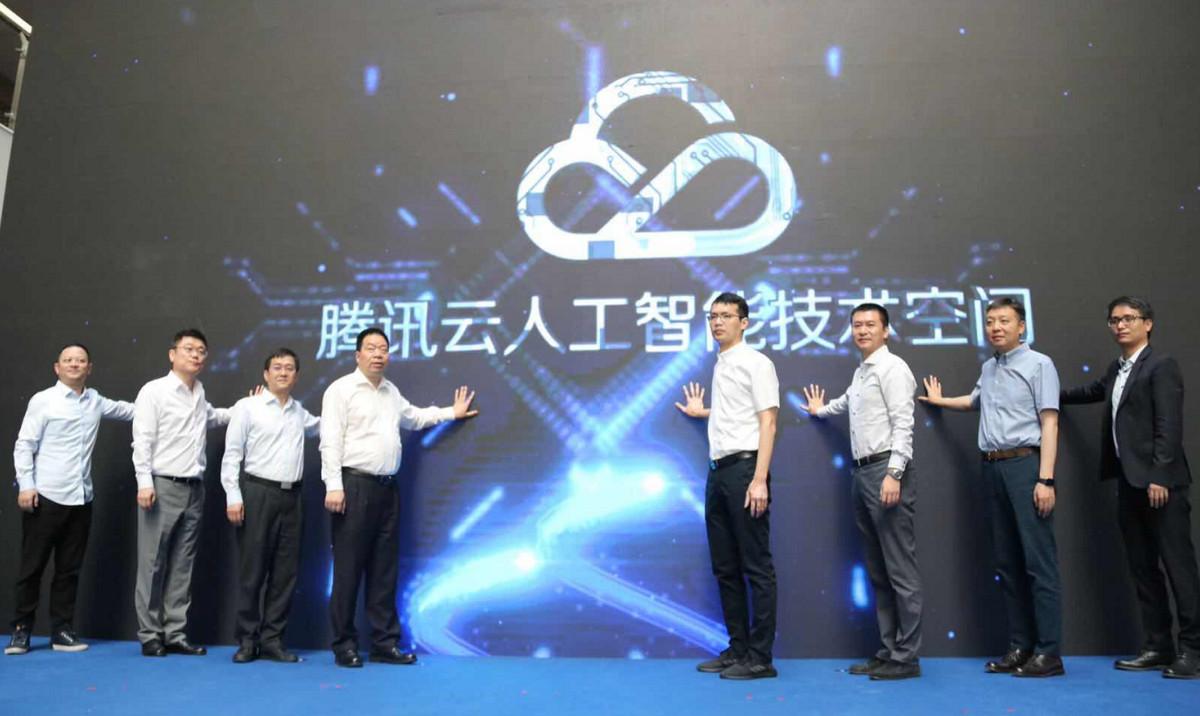 科技創(chuàng)新引領(lǐng)未來，新聞發(fā)布會與政策解讀，科技創(chuàng)新引領(lǐng)未來，新聞發(fā)布會與政策解讀概覽
