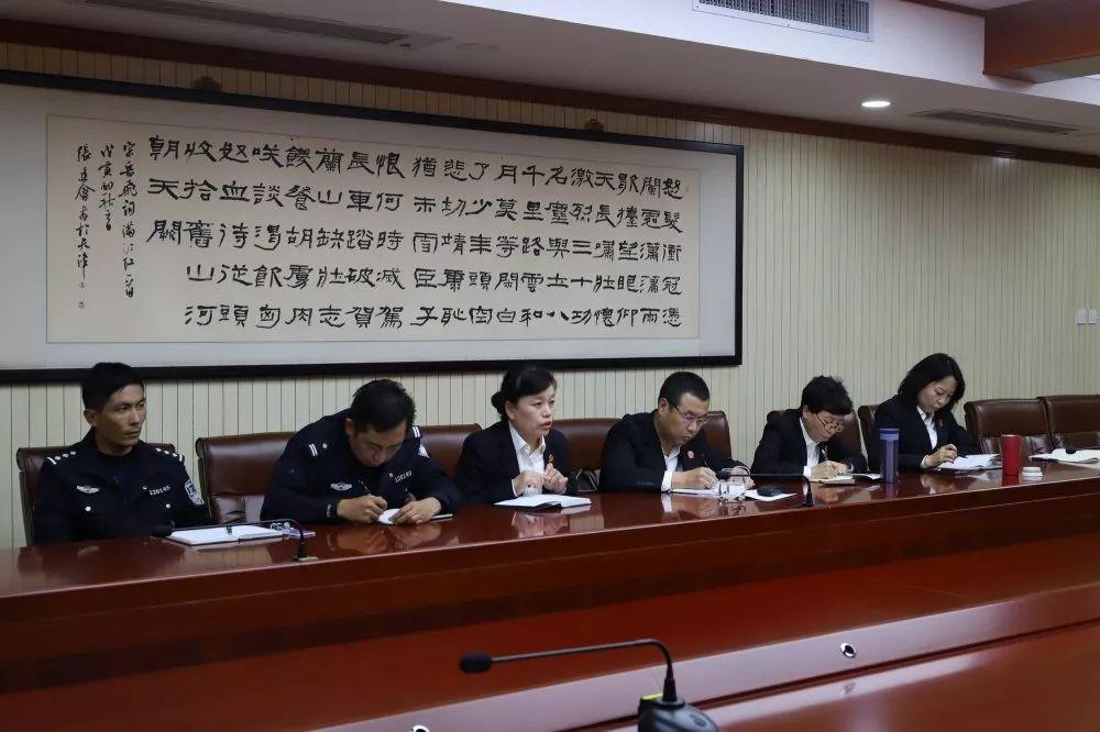 和平使命第一季在線觀看免費，探索與啟示，和平使命第一季免費在線觀看，探索之旅與啟示的旅程
