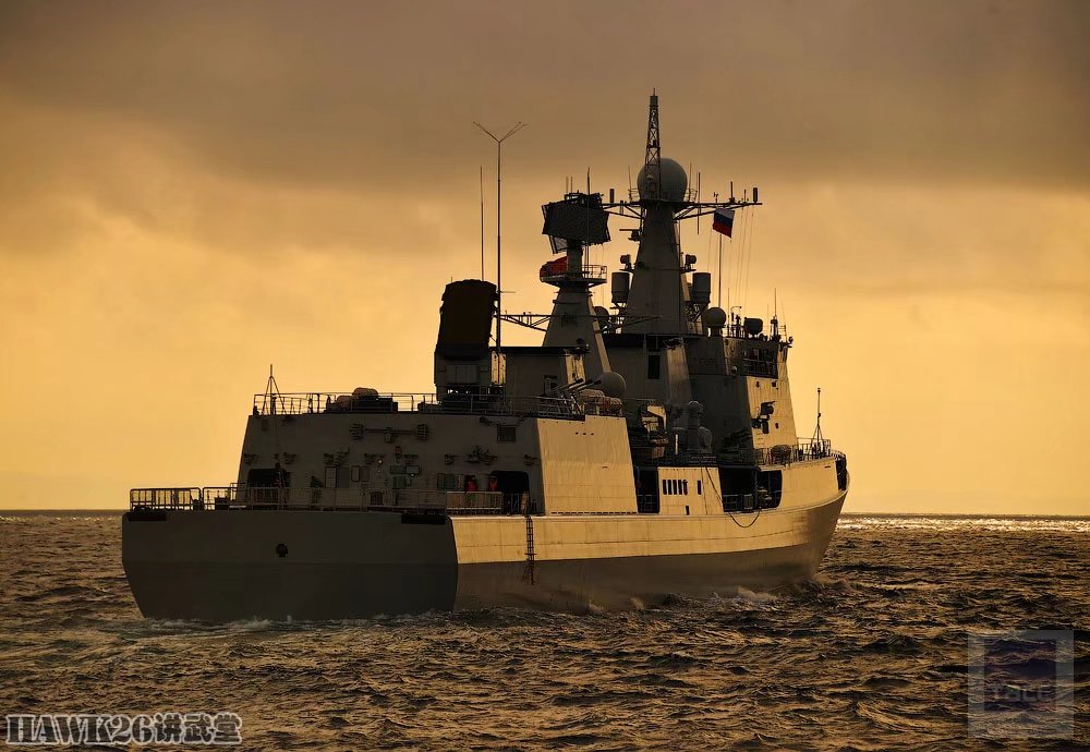 深海之影，051C型導(dǎo)彈驅(qū)逐艦的傳奇故事，深海傳奇，揭秘051C型導(dǎo)彈驅(qū)逐艦的神秘之旅