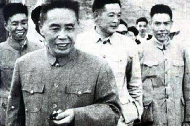 新中國(guó)的軍銜等級(jí)及標(biāo)志，榮耀的象征與時(shí)代的印記，新中國(guó)軍銜等級(jí)與標(biāo)志，榮耀時(shí)代的印記