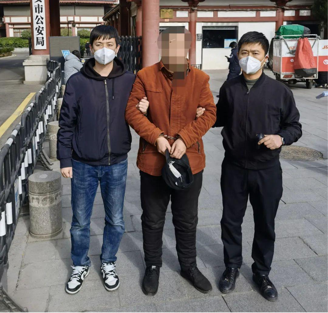 新聞頭條今日事件，揭示最新動態(tài)與全球關(guān)注焦點，全球焦點新聞頭條，最新動態(tài)揭示今日事件