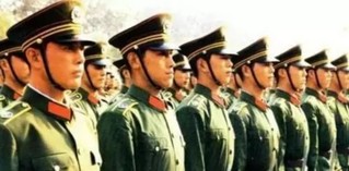 武警新式制服，展現(xiàn)新時代軍威與風(fēng)采，武警新式制服展現(xiàn)新時代風(fēng)采與軍威風(fēng)采