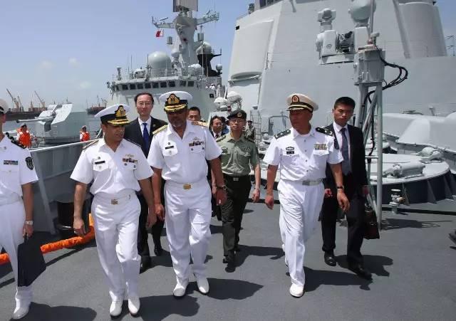 揭秘，中國海軍新銳戰(zhàn)艦052C型驅(qū)逐艦的服役時間，中國海軍新銳戰(zhàn)艦052C型驅(qū)逐艦揭秘，服役時間揭曉