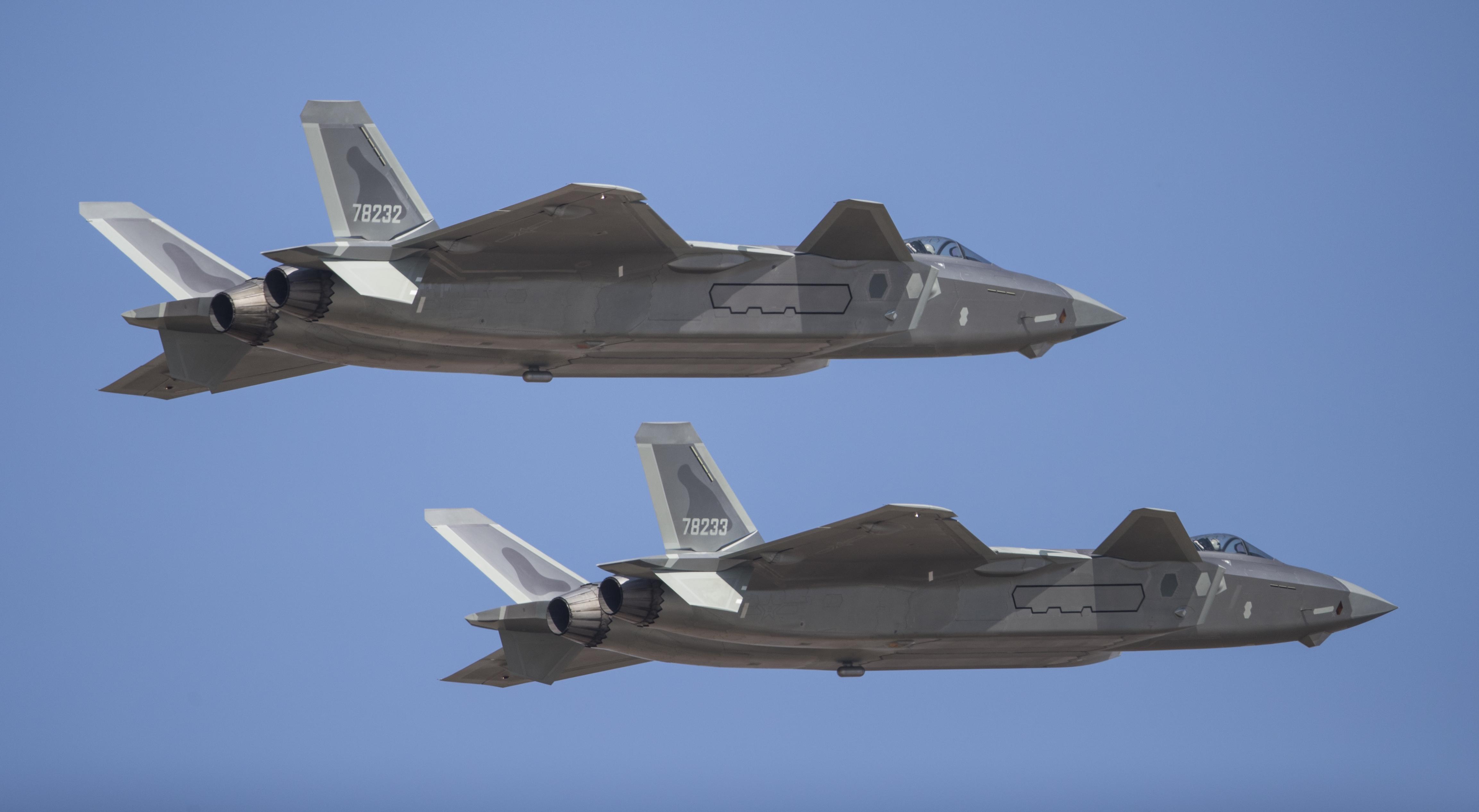 中國空軍殲-16戰(zhàn)斗機的崛起與未來展望，中國空軍殲-16戰(zhàn)斗機的崛起與前景展望