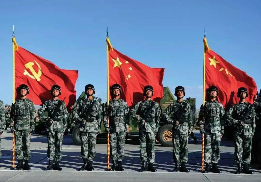 國(guó)防建設(shè)的基本內(nèi)容，構(gòu)建強(qiáng)大的國(guó)家安全屏障，國(guó)防建設(shè)核心內(nèi)容與構(gòu)建國(guó)家安全屏障的重要性
