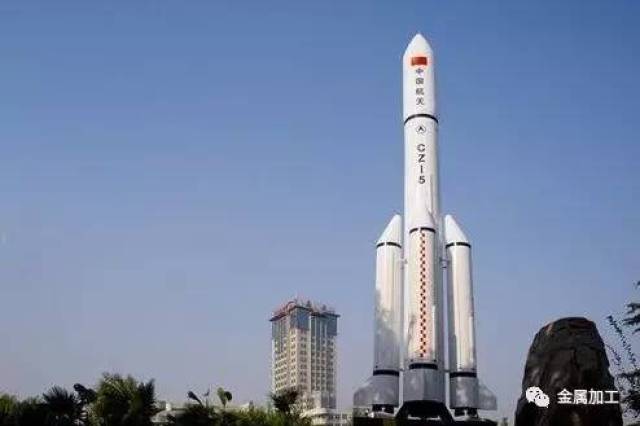 長(zhǎng)征五號(hào)遙二運(yùn)載火箭發(fā)射失利，挑戰(zhàn)與機(jī)遇并存，長(zhǎng)征五號(hào)遙二運(yùn)載火箭發(fā)射失利，挑戰(zhàn)與機(jī)遇并存之際