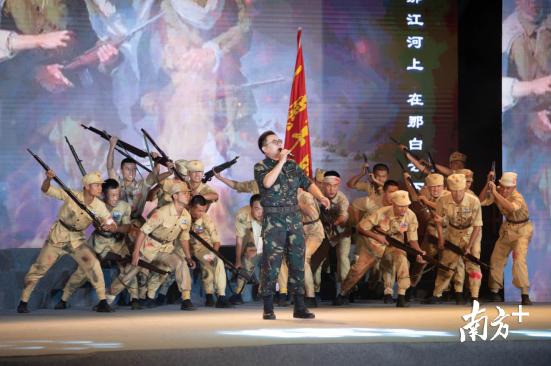 志愿軍戰(zhàn)歌的詞曲作者，英勇之歌的締造者與詮釋者，志愿軍戰(zhàn)歌與英勇之歌的詞曲作者，締造與詮釋英雄旋律的傳奇人物