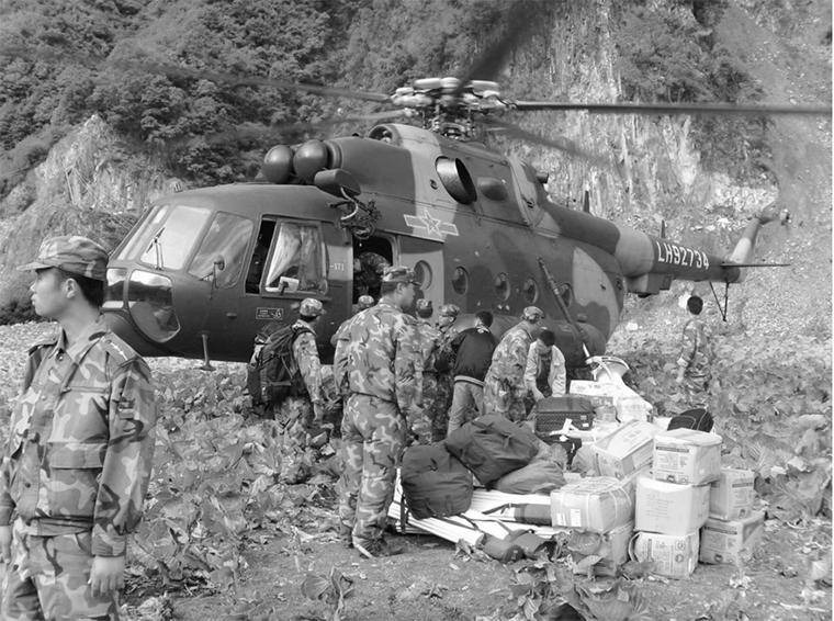 汶川米-171直升機(jī)撞山事件深度解析，汶川米-171直升機(jī)撞山事件深度剖析