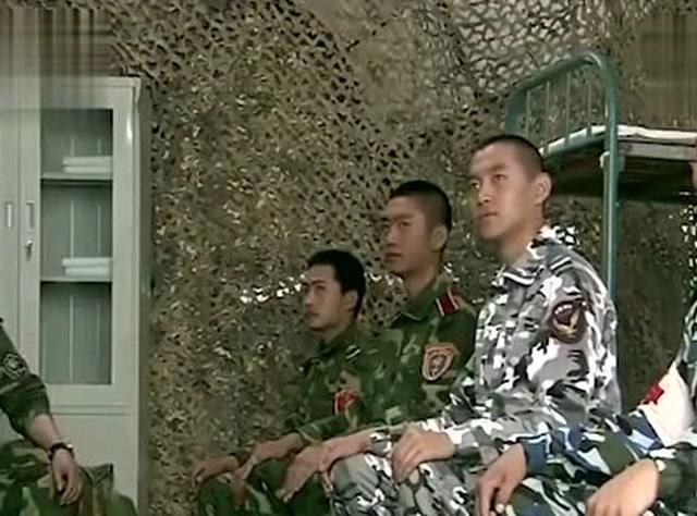 十年軍旅，一位資深士兵的歷練與風(fēng)采，十年軍旅，資深士兵的歷練與榮耀風(fēng)采