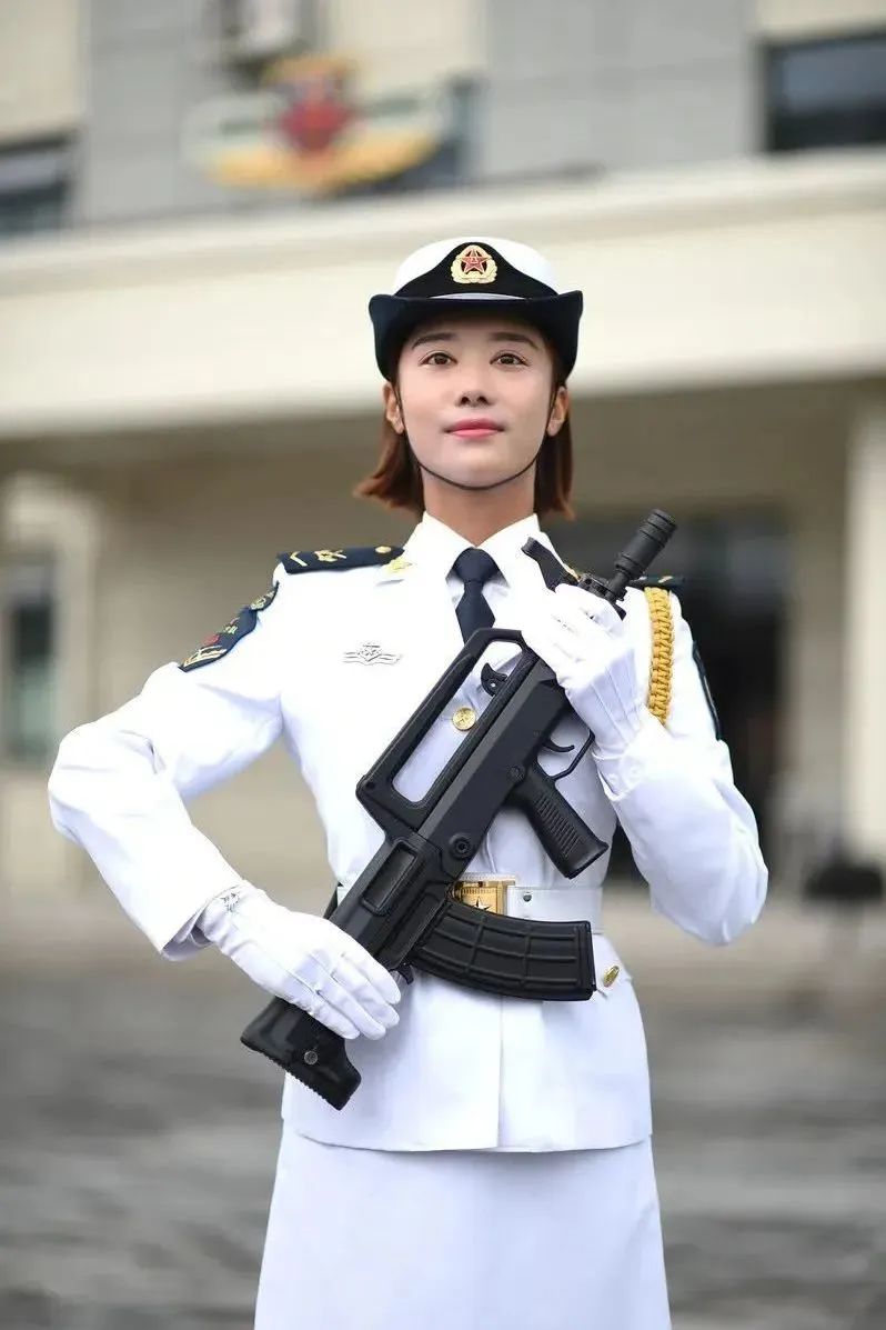 中國女兵，帥氣真實高清圖片展現(xiàn)，中國女兵帥氣風(fēng)采高清圖片展示