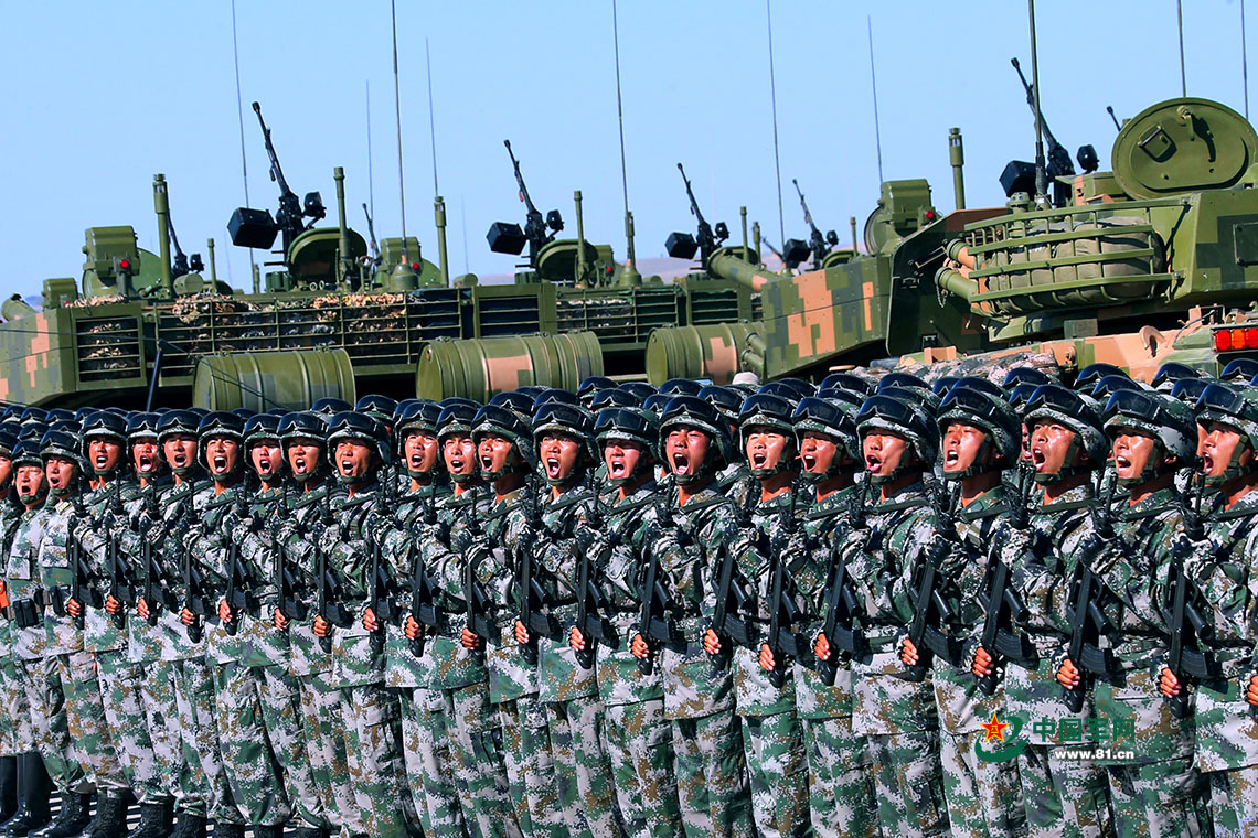 朱日和閱兵的影響，塑造國家形象、展示軍事實(shí)力及其全球影響，朱日和閱兵，塑造國家形象，展示軍力全球影響力