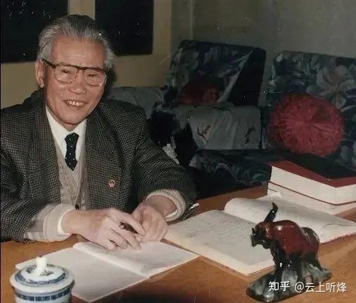 彭士祿在中國(guó)核電事業(yè)中的多重角色，從先驅(qū)到領(lǐng)航者，彭士祿，中國(guó)核電事業(yè)的先驅(qū)與領(lǐng)航者角色之路