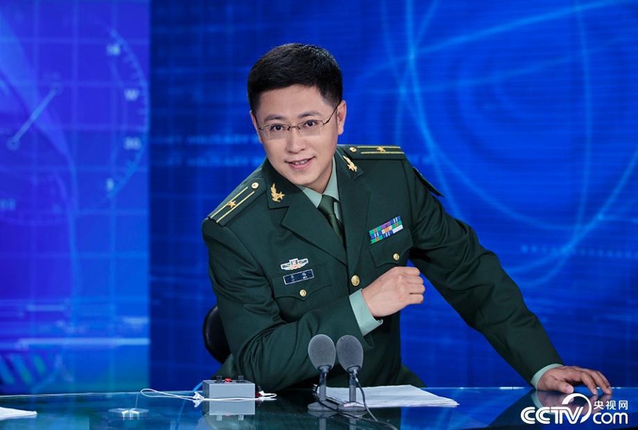 軍事頻道配音員，聲音的力量與軍事文化的傳承，軍事頻道配音員，聲音的力量，軍事文化的傳承者