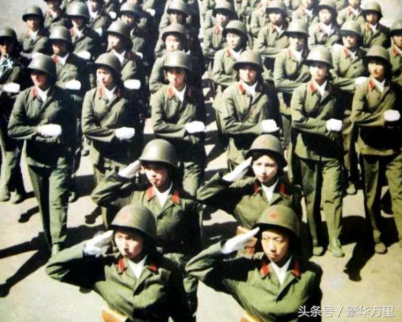 女兵扎軍用武裝帶，力量與榮耀的象征，女兵扎軍用武裝帶，力量與榮耀的彰顯