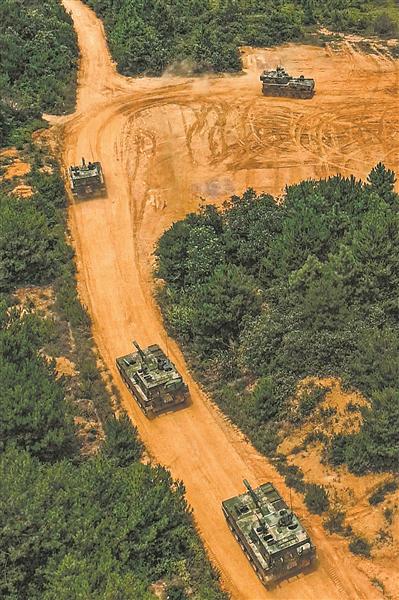 陸軍壁紙圖片大全圖，展現(xiàn)榮耀與力量，陸軍榮耀與力量，壁紙圖片大全圖展示