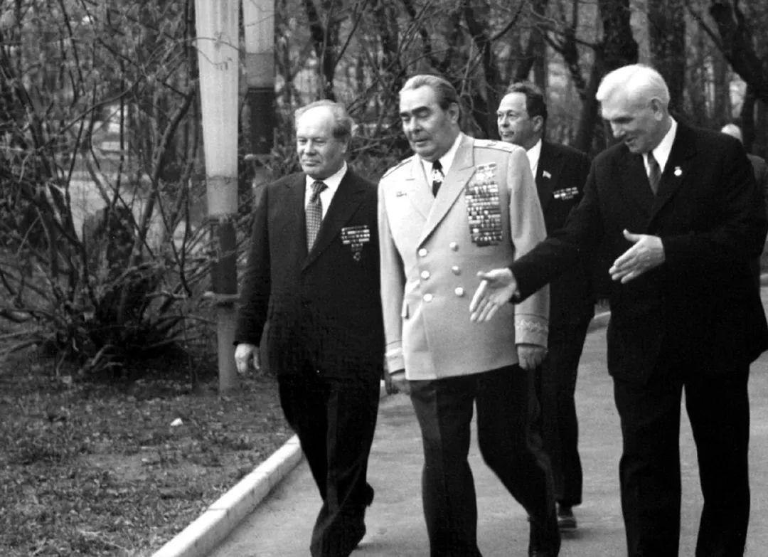 安德羅波夫，蘇聯(lián)政治舞臺上的重要人物，安德羅波夫，蘇聯(lián)政治舞臺的杰出人物風(fēng)采