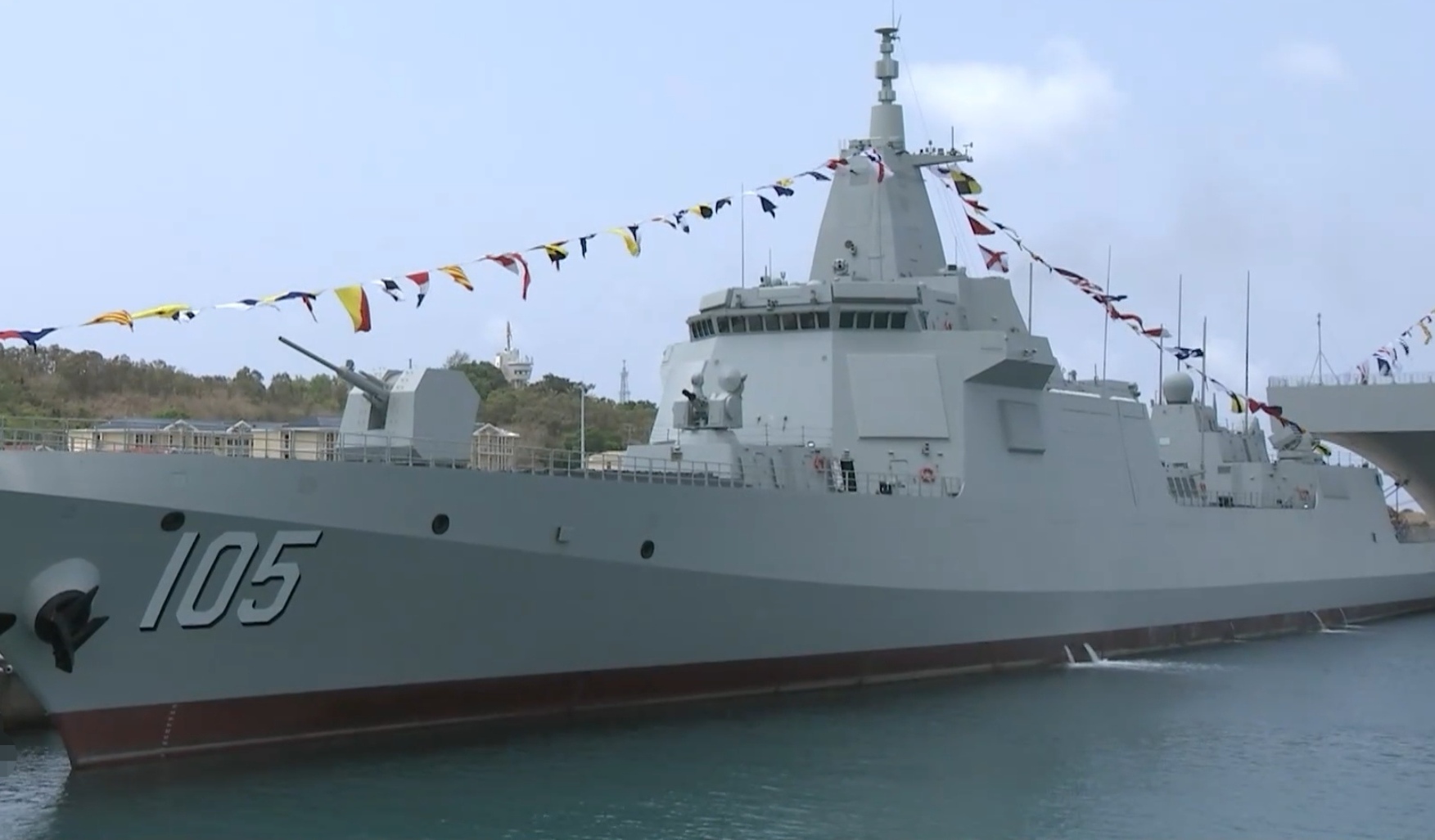 揭秘中國海軍的驕傲——105艦，一艘多功能艦的綜合解析，揭秘中國海軍的驕傲——多功能艦船105艦深度解析