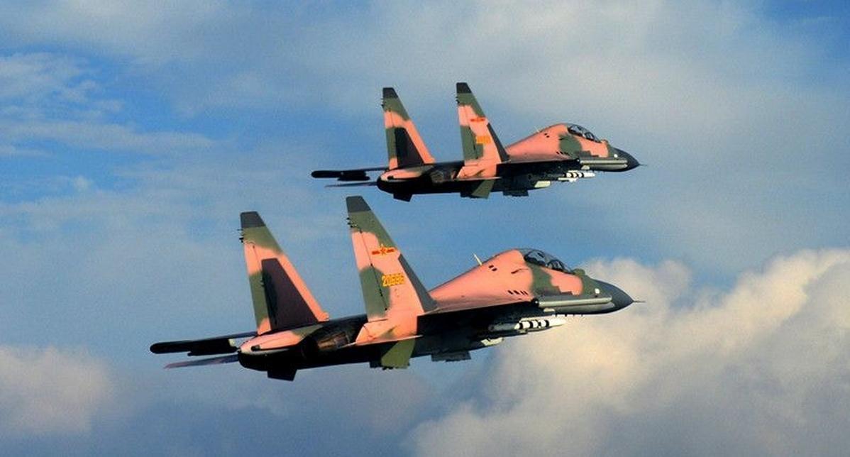 中國空軍，一瞥之間，展現(xiàn)大國雄姿，中國空軍展現(xiàn)大國雄姿，一瞥間的風(fēng)采