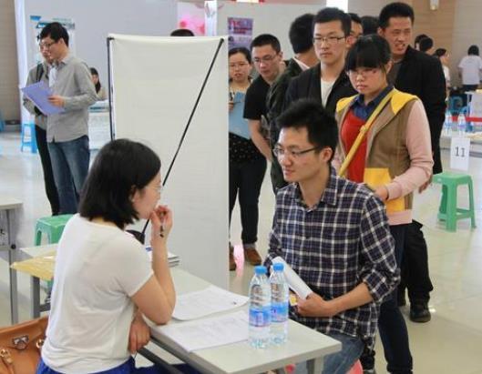 最新消息解析，延遲退休政策及其影響，延遲退休政策最新解析，影響與展望