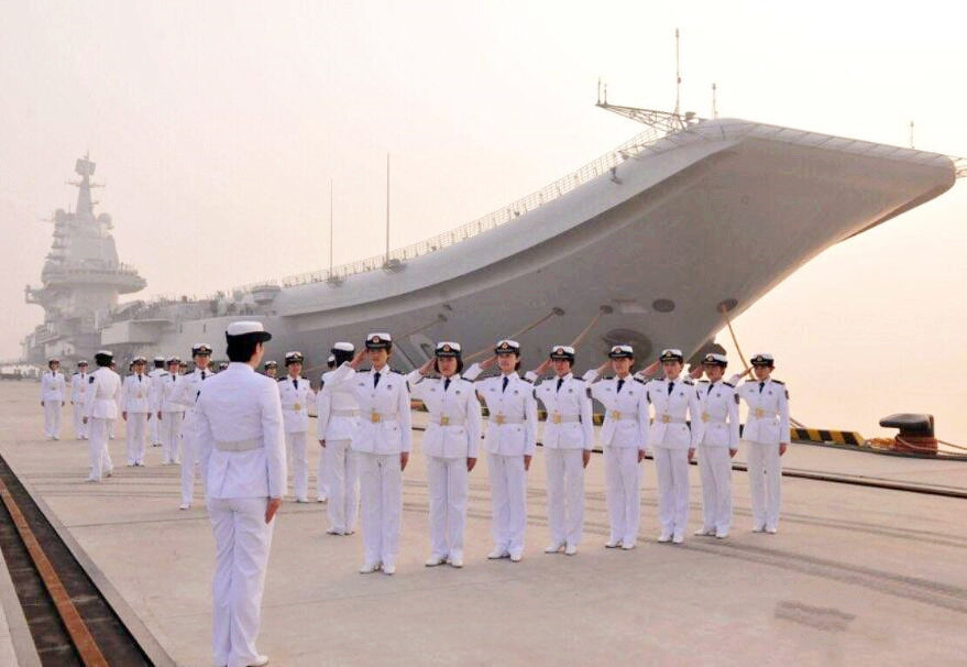 中國航母遼寧艦艦長，英勇領航，鑄就海上強國之夢，中國航母遼寧艦艦長英勇領航，實現海上強國夢想