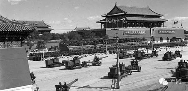 1953年首次閱兵方陣，歷史的榮耀與時代的見證，1953年首次閱兵方陣，歷史的榮耀時代見證