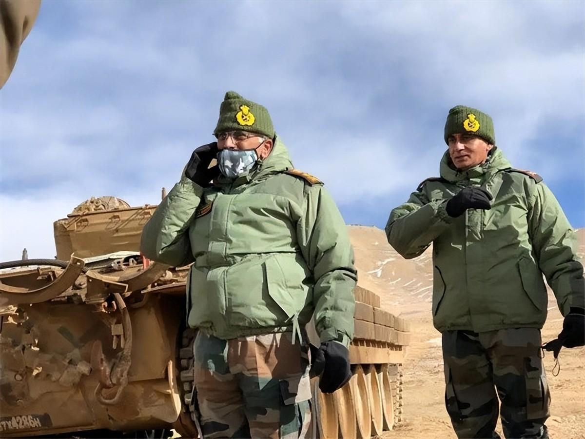軍改后的空軍編制體制，重塑空中力量的架構(gòu)與力量布局，軍改后空軍編制體制重塑，空中力量架構(gòu)與力量布局的全面升級
