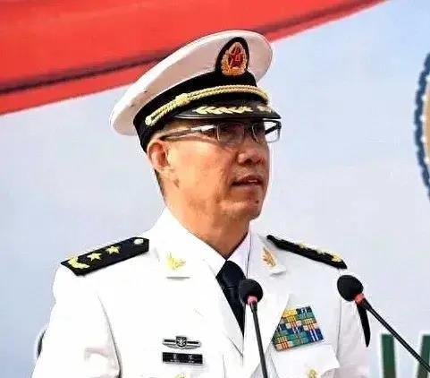 我國新任防長董軍，引領(lǐng)國防現(xiàn)代化，筑牢國家安全屏障，新任防長董軍引領(lǐng)國防現(xiàn)代化，筑牢國家安全屏障防線