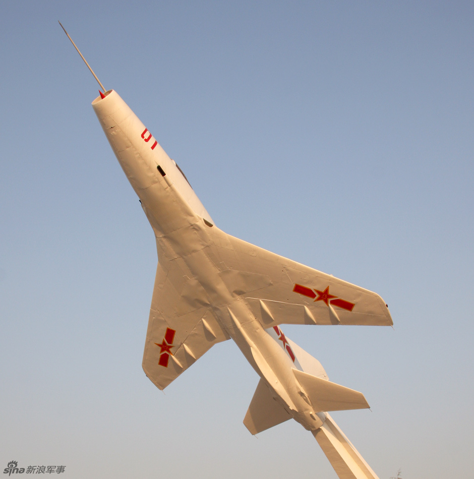 殲-12戰(zhàn)斗機(jī)模型制作指南，殲-12戰(zhàn)斗機(jī)模型制作詳解指南