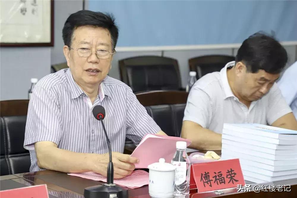 泉州華光男生，城市之光下的青春風(fēng)采，泉州華光男生的青春風(fēng)采，城市之光下的閃耀篇章