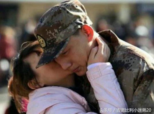 狐臭與軍事生涯，一個(gè)關(guān)于能否繼續(xù)服役的探討，狐臭與軍事生涯，能否繼續(xù)服役的探討與抉擇