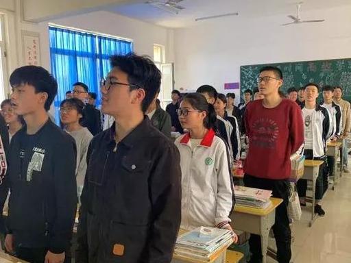 海軍70周年圖片大全，榮耀與力量的見(jiàn)證，海軍70周年榮耀瞬間，力量與輝煌的見(jiàn)證圖片大全