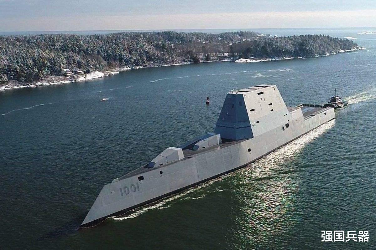 055型導(dǎo)彈驅(qū)逐艦
