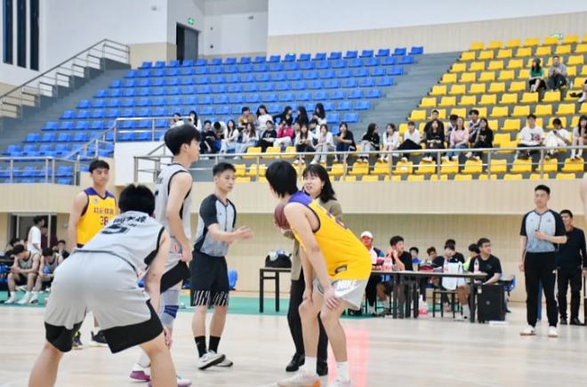 男生身高180能否進入儀仗隊，探究身高與選拔標(biāo)準(zhǔn)的關(guān)系，男生身高180能否進入儀仗隊，身高與選拔標(biāo)準(zhǔn)深度解析
