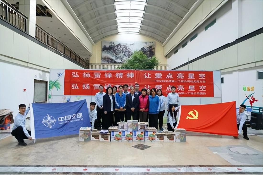 星空迷彩19式戰(zhàn)術(shù)背心，現(xiàn)代作戰(zhàn)裝備的新標(biāo)桿，星空迷彩19式戰(zhàn)術(shù)背心，現(xiàn)代作戰(zhàn)裝備的新標(biāo)桿典范