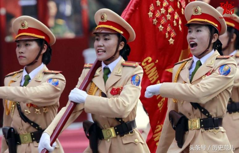 女兵方隊(duì)閱兵圖片，展現(xiàn)力量與榮耀的瞬間，女兵方隊(duì)閱兵風(fēng)采，力量與榮耀的展現(xiàn)瞬間