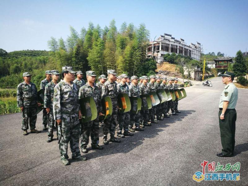 紫陽縣人民武裝部官網(wǎng)，連接軍民，共筑國防之夢(mèng)，紫陽縣人民武裝部官網(wǎng)，軍民共建國防之夢(mèng)