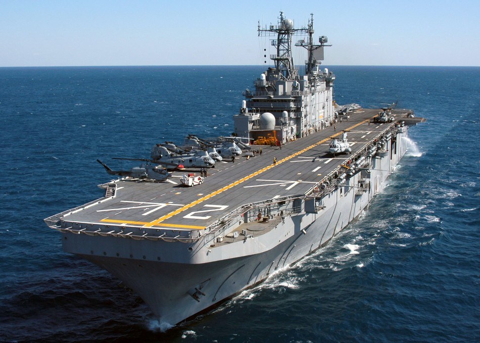 探索航空母艦?zāi)Ｐ偷镊攘?，簡單美術(shù)視頻教程，航空母艦?zāi)Ｐ枉攘μ剿髋c美術(shù)視頻教程分享