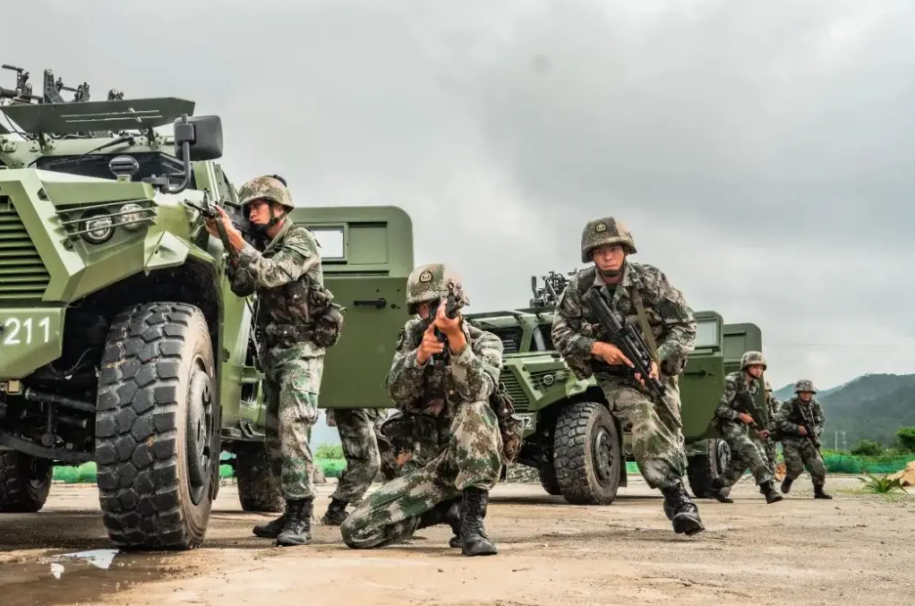 揭秘中國陸軍第12集團軍甲種部隊的戰(zhàn)斗力與擔當，中國陸軍第12集團軍甲種部隊戰(zhàn)斗力與擔當揭秘