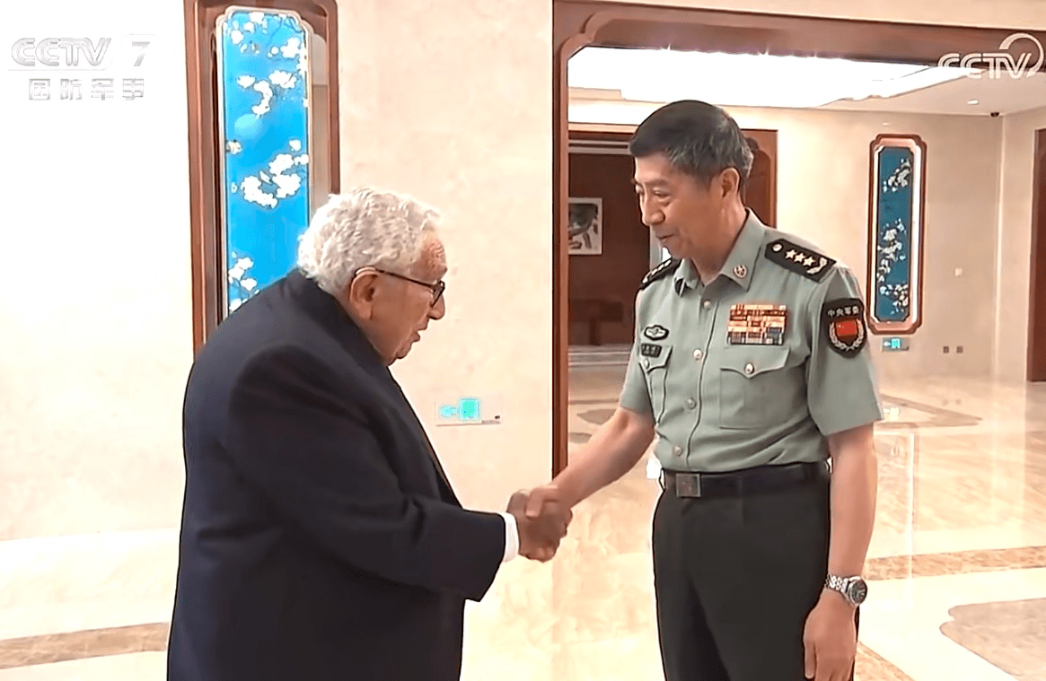 國(guó)防部李長(zhǎng)?，F(xiàn)狀探微，微博視角下的觀察，微博視角下的國(guó)防部李長(zhǎng)?，F(xiàn)狀探微